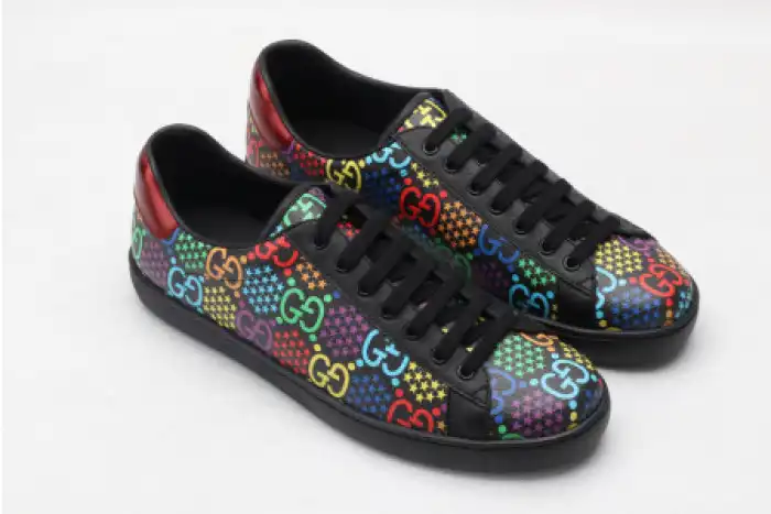 Tbkicks GUCC ACE EMBROIDERED LOW-TOP SNEAKER 610085 H2020 1110 0123