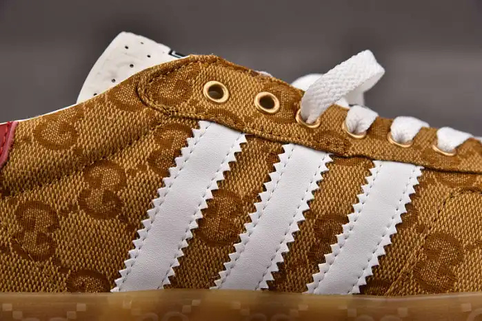 Cheap Adidas x Gucci Gazelle Sneaker Golden 0123