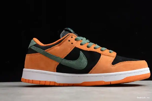 Reps LOW CERAMIC DUNK SB DA1469-001 NIKE 0227