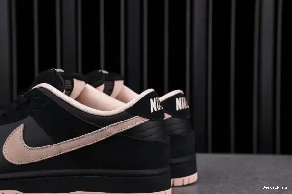 Onekick SB Low Washed Coral Nike Black Dunk BQ6817-003 0220