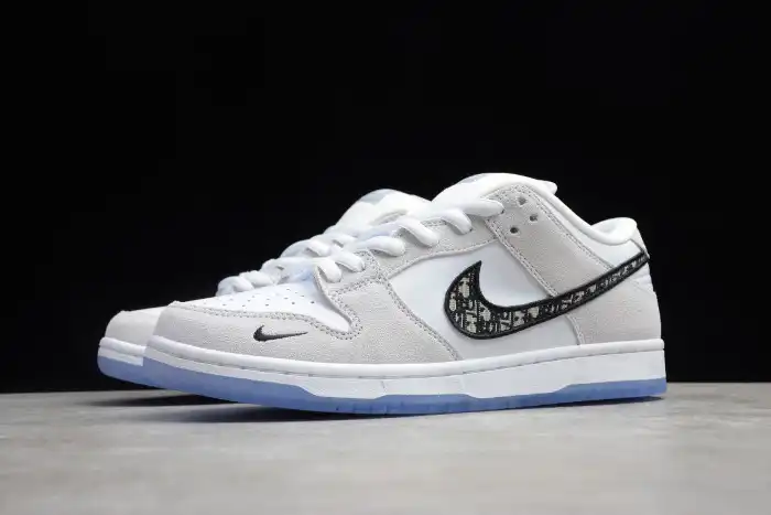 Cheap DR x Nike Dunk SB Low BQ6817-002 0205