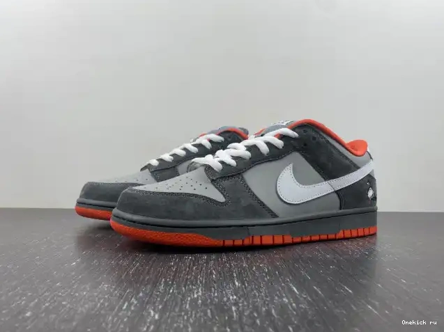 Affordable Dunk SB Low Staple Nike NYC Pigeon 304292-011 0207