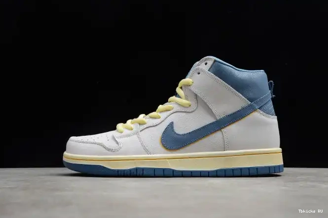 Tbkicks Nike Dunk Atlas (2020) CZ3334-100 SB at High Sea Lost 0222