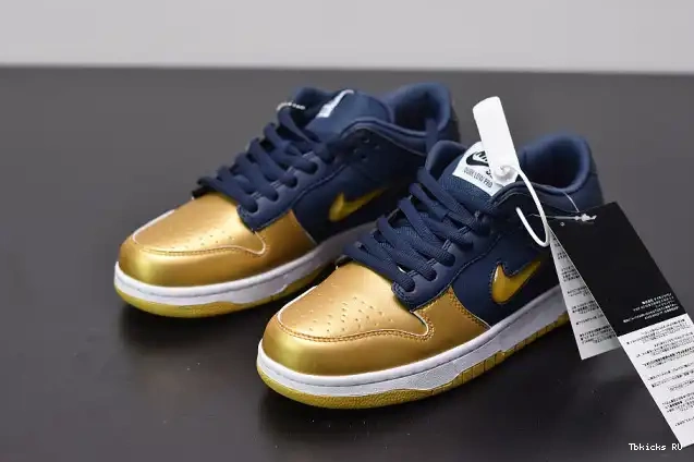 Onekick Low Dunk Gold Jewel SB CK3480-700 Swoosh Nike 0214