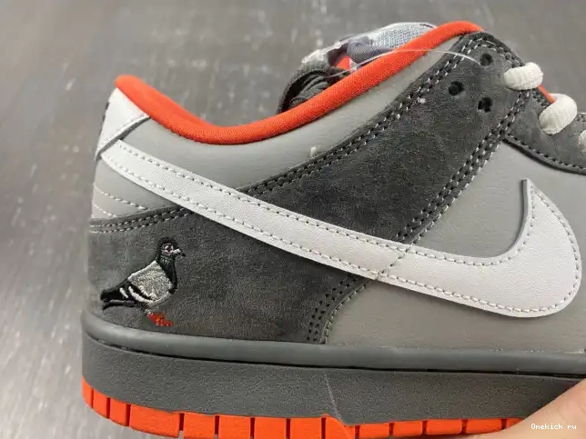 Affordable Dunk SB Low Staple Nike NYC Pigeon 304292-011 0207