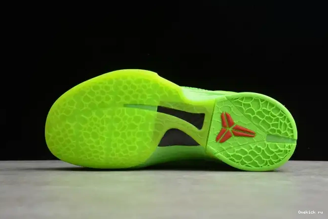 Tbkicks 6 PROTRO KOBE NIKE CW2190-300 GRINCH 0227