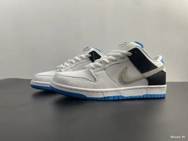 Onekick LOW DUNK BLUE NIKE SB BQ6817-101 LASER 0225