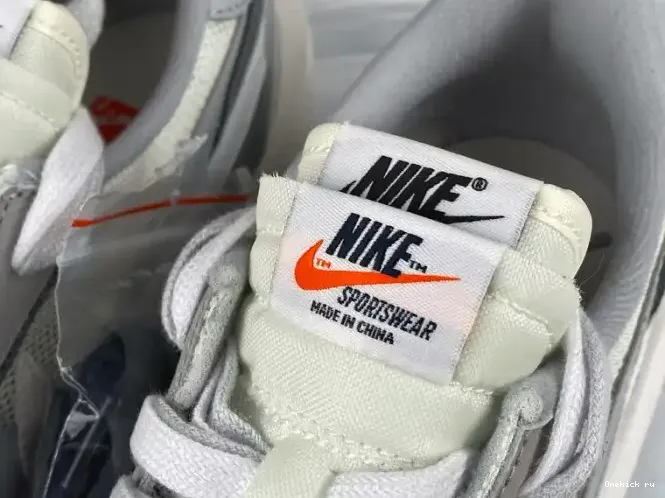 Onekick x LDV Grey White Sacai Waffle BV0073-100 Nike 0207