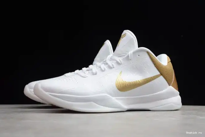 Onekick HOME BIG KOBE 386429-108 STAGE NIKE 5 0214