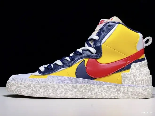 Onekick BV0072-700 BLAZER NIKE SACAI MID MAIZE X VARSITY 0207