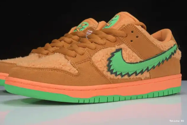 Onekick Nike x SB CJ5378-800 Grateful Orange Dead Bear Dunk Low 0224