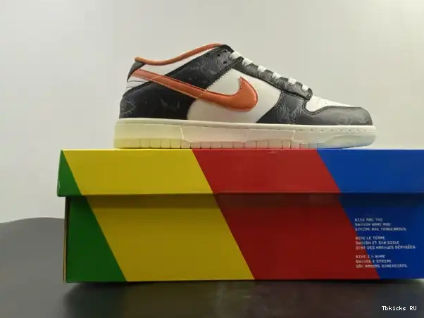 Affordable DD3357-100 PRM Dunk (2021) Halloween Low Nike 0222