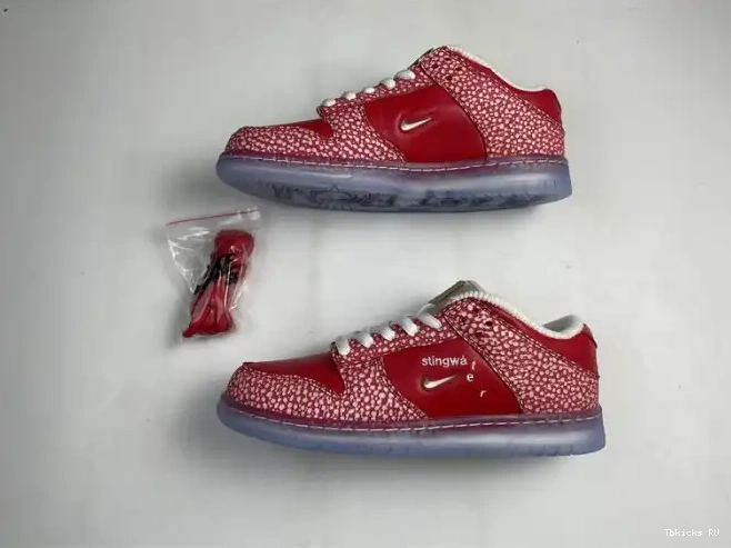 Reps Magic Mushroom Stingwater DH7650-600 Low Nike Dunk SB 0212