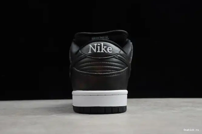 Tbkicks DUNK LOW BOX CZ5123-001 NEW NIKE SB CIVILIST 0214