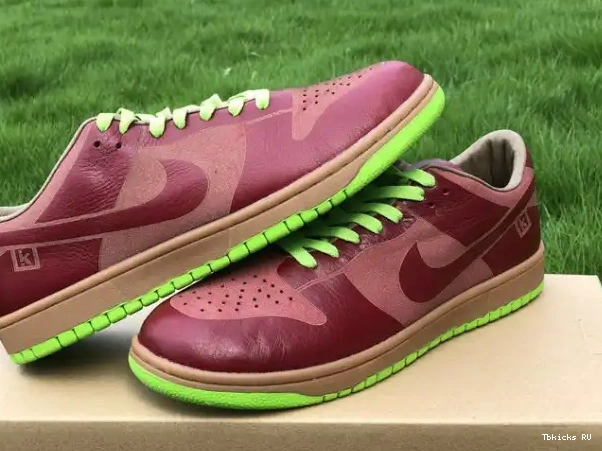 Affordable Laser Low Nike 311611-661 Chartreuse Red Dunk Varsity 1-Piece 0224