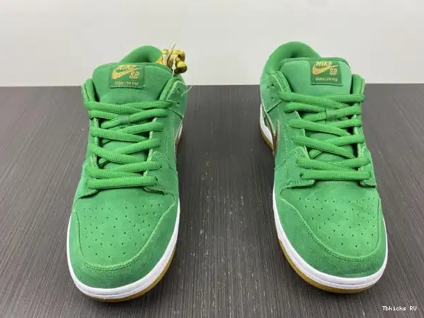 Tbkicks BQ6817-303 St. Day SB Nike Patricks Low Dunk 0218