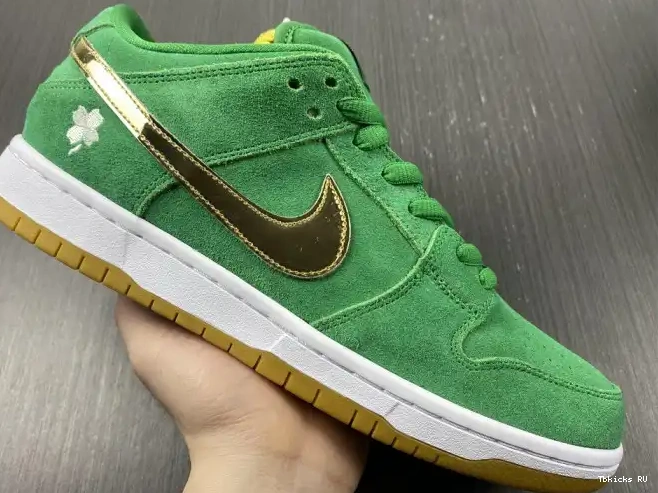 Tbkicks BQ6817-303 St. Day SB Nike Patricks Low Dunk 0218