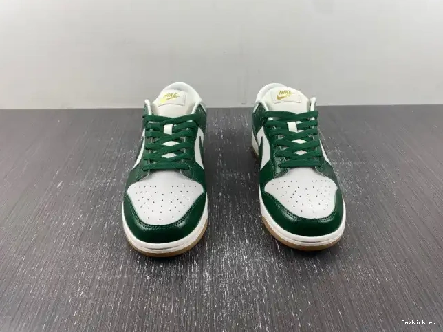 Tbkicks LX FJ2260-002 Green Ostrich Nike WMNS Dunk Low 0212