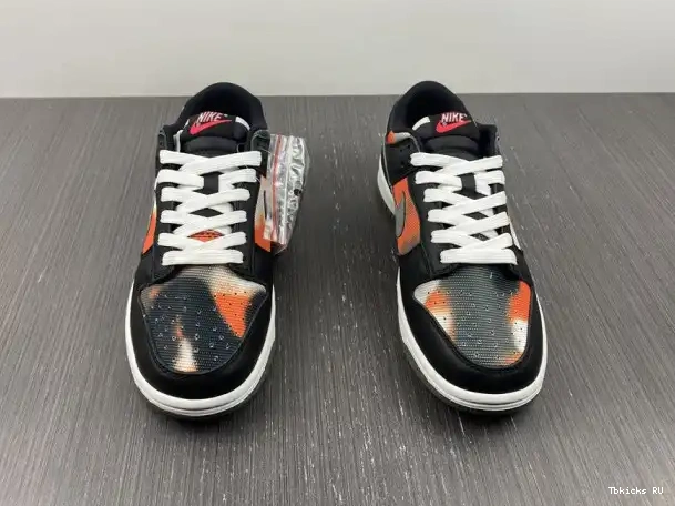 Tbkicks Nike Dunk DM0108-001 Low Graffiti 0211