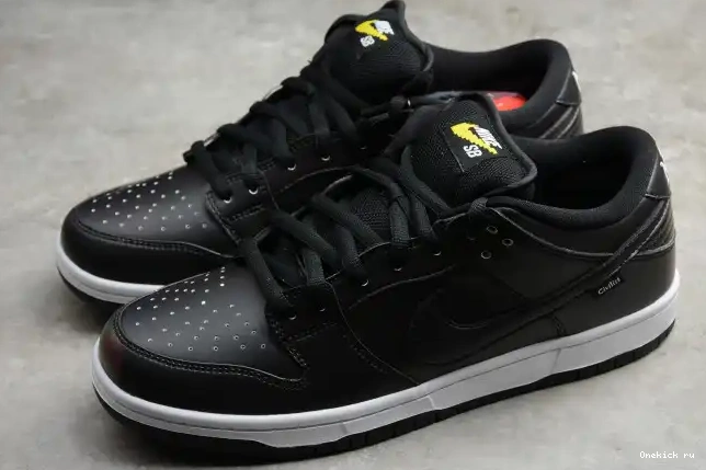 Tbkicks DUNK LOW BOX CZ5123-001 NEW NIKE SB CIVILIST 0214