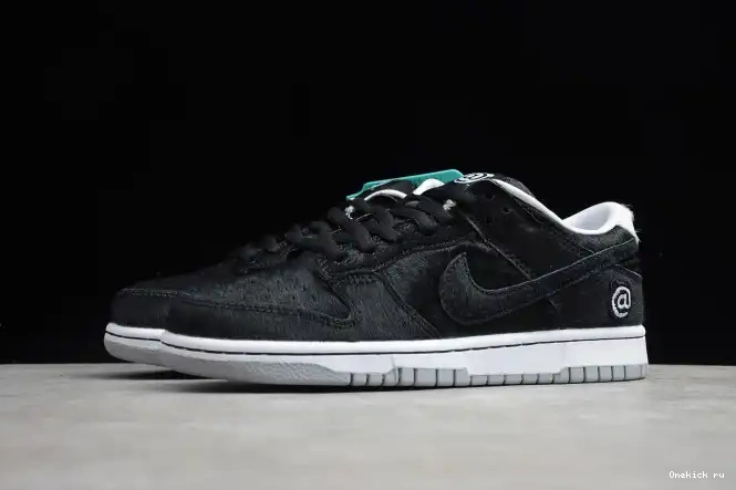 Reps (2020) CZ5127-001 Low SB Medicom Toy Dunk Nike 0302