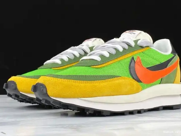 Reps x Daybreak Nike Multi Green Sacai LDV Waffle BV0073-300 0304