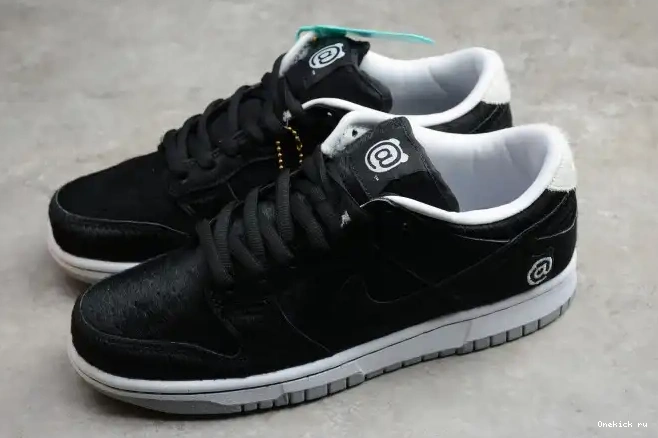 Reps (2020) CZ5127-001 Low SB Medicom Toy Dunk Nike 0302