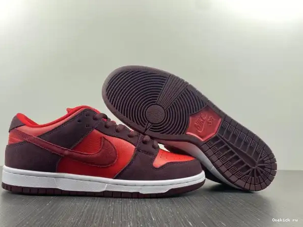 Cheap Dunk Nike DM0807-600 Low Cherry SB 0304